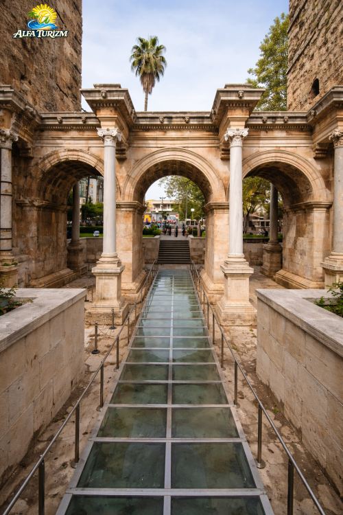 Обзорная Экскурсия по Анталии