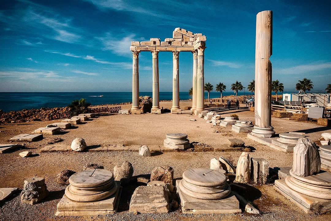 Античный Город Сиде: Храм Аполлона