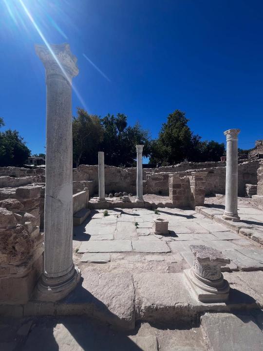 Античный Город Сиде: Храм Аполлона