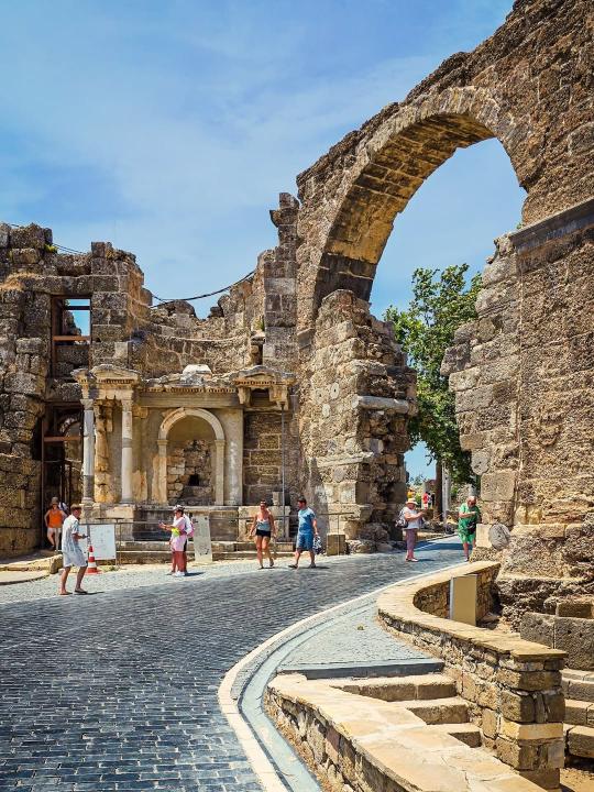 Античный Город Сиде: Храм Аполлона