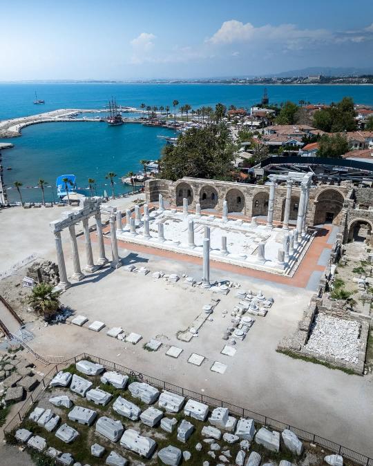 Античный Город Сиде: Храм Аполлона