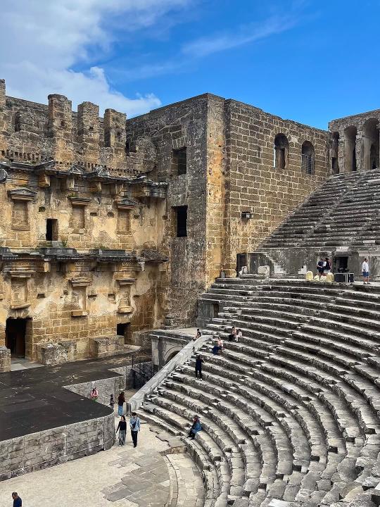 Древний город Перге