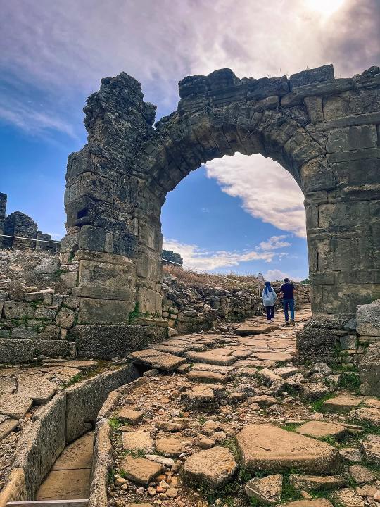 Древний город Перге