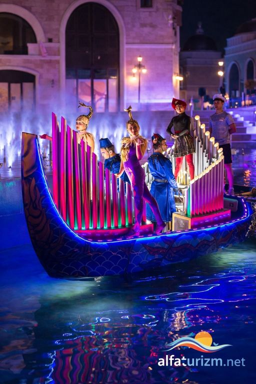 Ленд Оф Легендс Вечернее Шоу