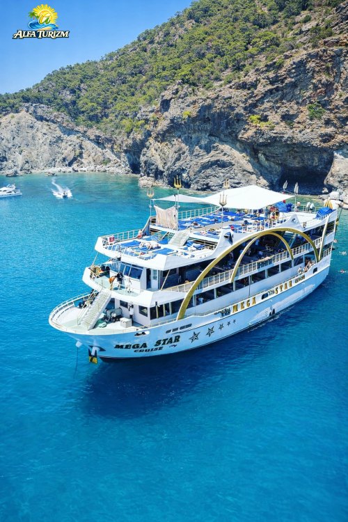 Прогулка на Корабле в Анталии