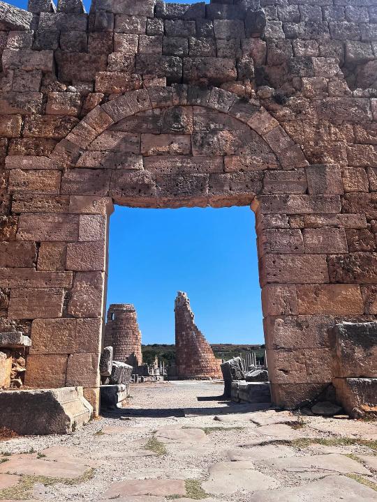 Древний город Перге