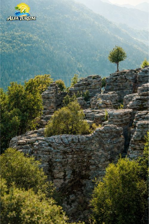 Экскурсия в каньон Тазы, Сельге и Адам Каялар: Сельге