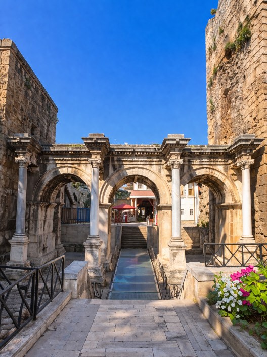 Ворота Адриана